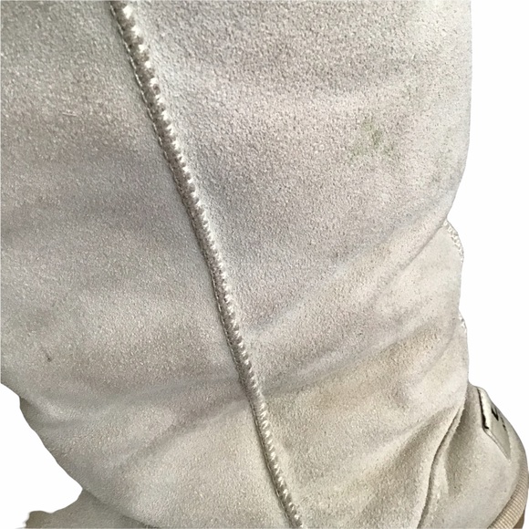 UGG Classic Tall Boot Sand Size 9 - Picture 5 of 8